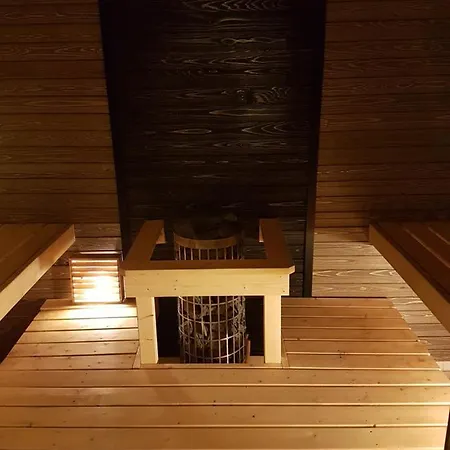 Maaseutuhotelli Hirvikoski 4* Sykarainen