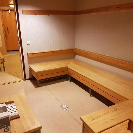 Maaseutuhotelli Hirvikoski Hotel 4*