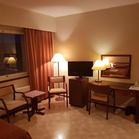 Maaseutuhotelli Hirvikoski Sykarainen